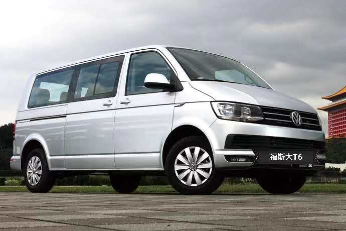 进口大众9人座实拍图